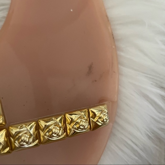 Stuart Weitzman Jelrose Sandals Nude Cream Tan Gold Studs Strappy Ankle Flat - Picture 7 of 9